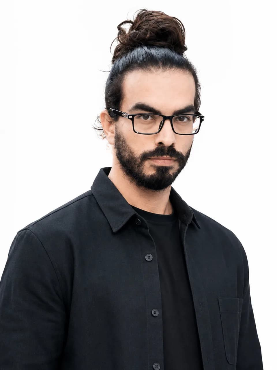 Hamza, Réalisateur / Direction Artistique chez INTIK